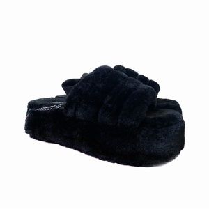 Dolls Kill - Poster Girl | Black Platform Slides With Chains